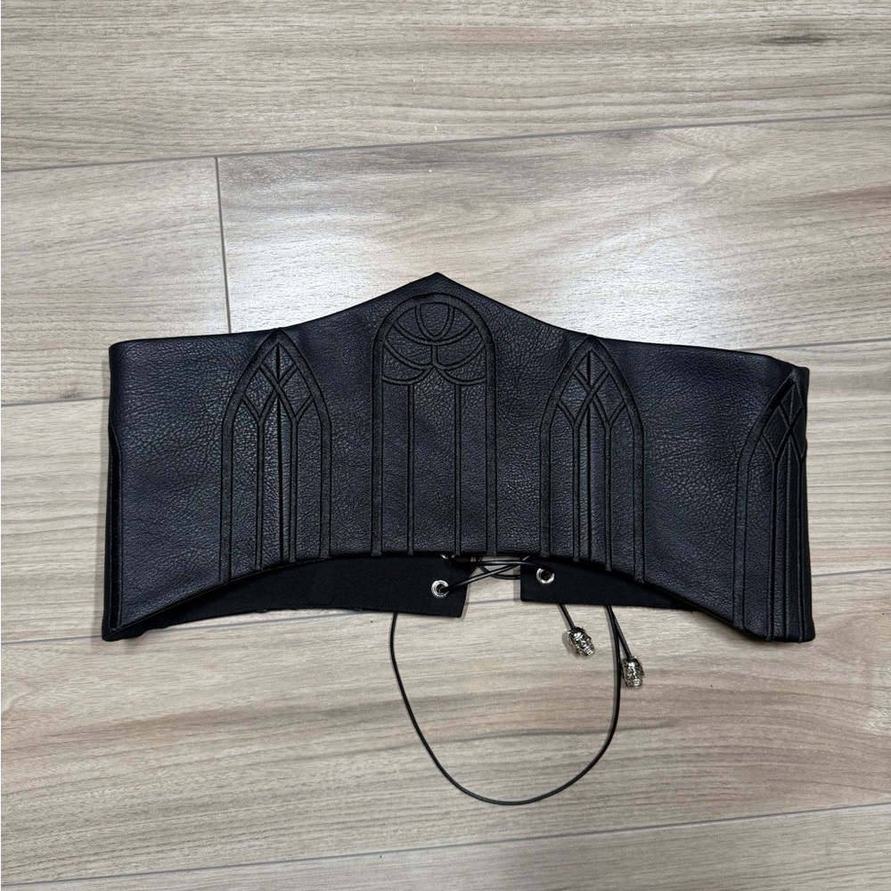 Katakomb Chapel Window Corset Belt